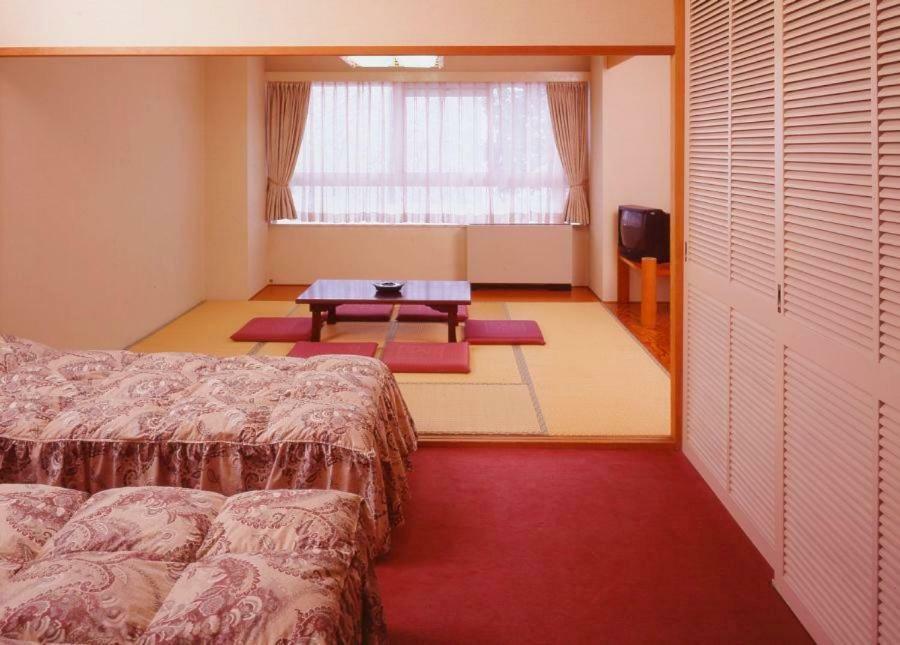 Hotel Chalet Yuzawa Ginsui ภายนอก รูปภาพ