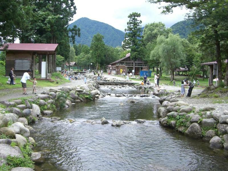 Hotel Chalet Yuzawa Ginsui ภายนอก รูปภาพ
